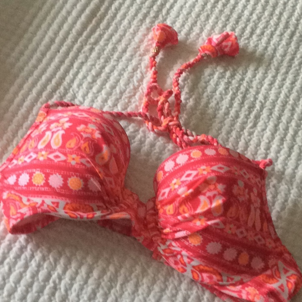 Unknown bikini - Picture 2 of 4